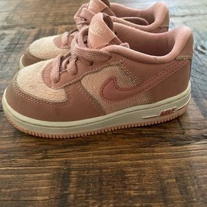 Toddler nike air
